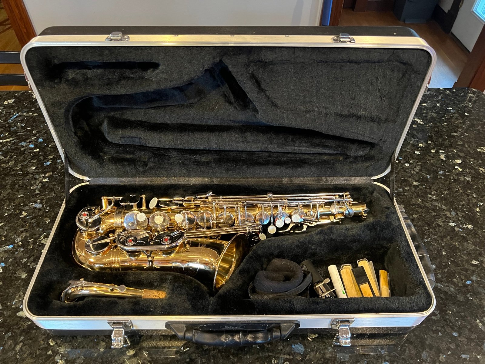 Selmer Alto Saxaphone AS500