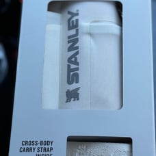 The All Day 40 OZ Quencher Carry-All Cream / BRAND NEW