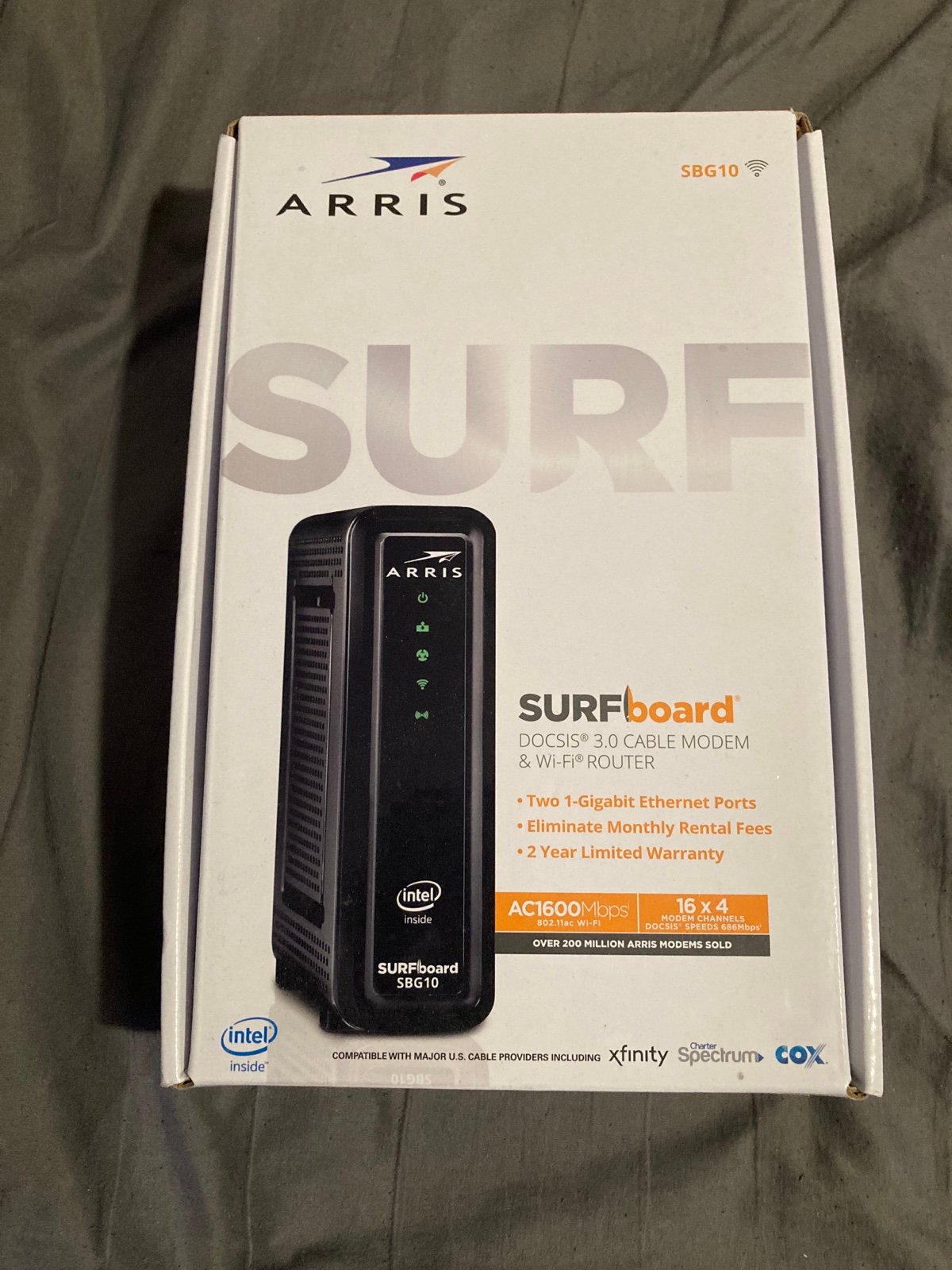 Arris Surfboard