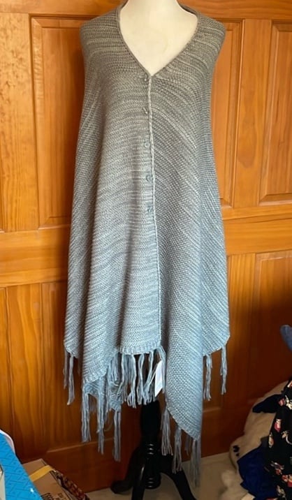 NWT LuLaRoe O/S Mimi Acrylic Simply Comfortable Poncho
