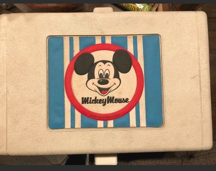 Vintage Disney Record Player Set