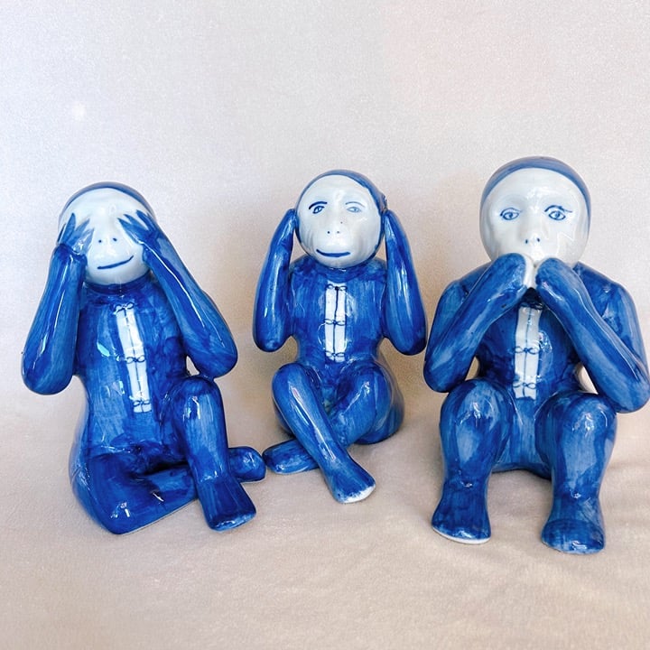 Chinoiserie Blue & White Wise Monkey Figurines Hear/ See/ Speak No Evil 8" Tall