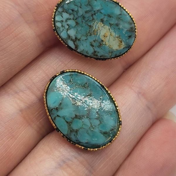 Vintage Turquoise Oval Stud Earrings 13mm