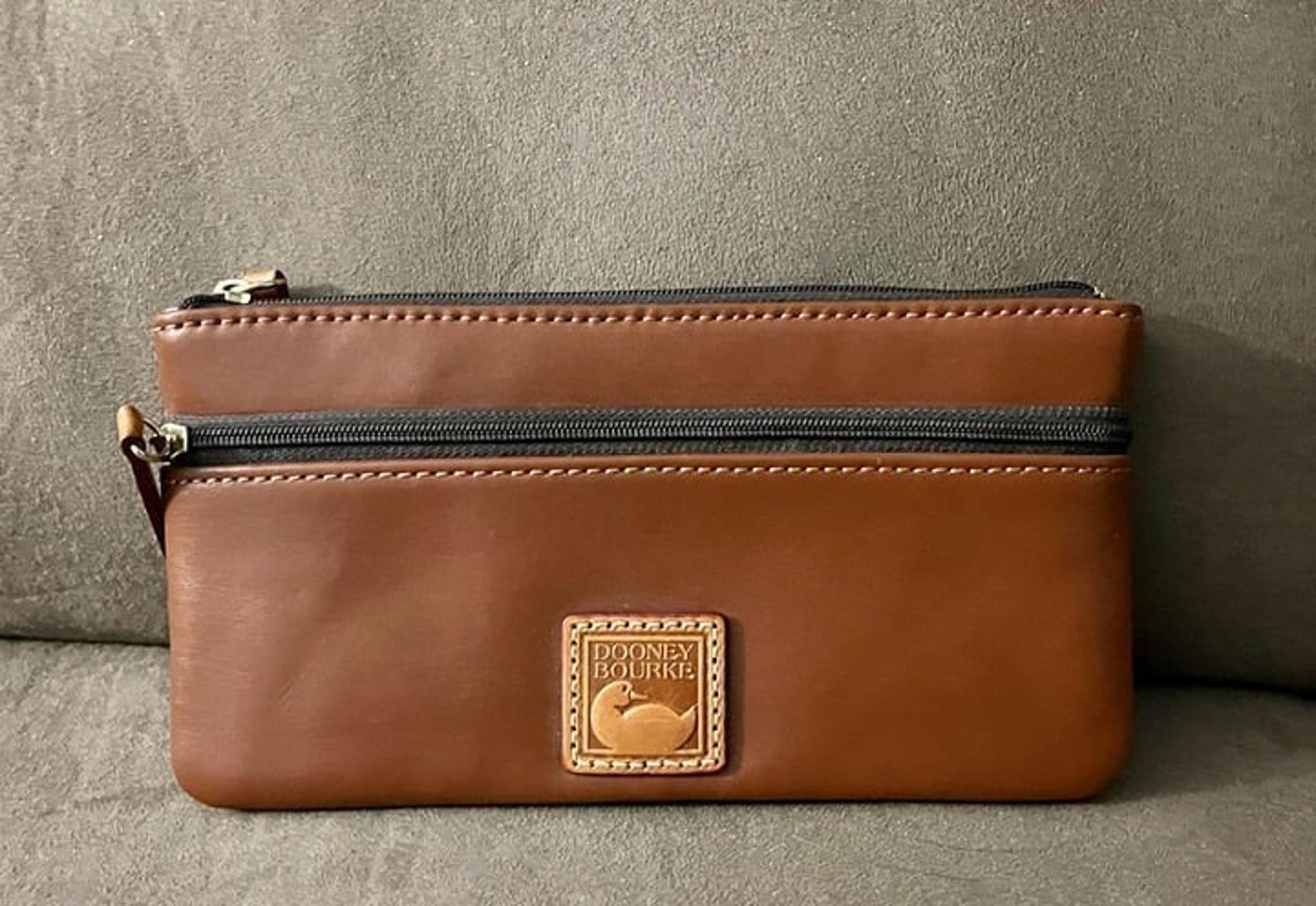 Dooney & Bourke Thin, Small Wallet or Clutch SMOOTH brown Leather in "Natural"
