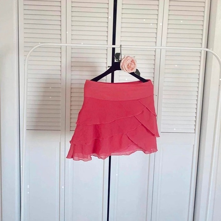 pink ruffle mini skirt