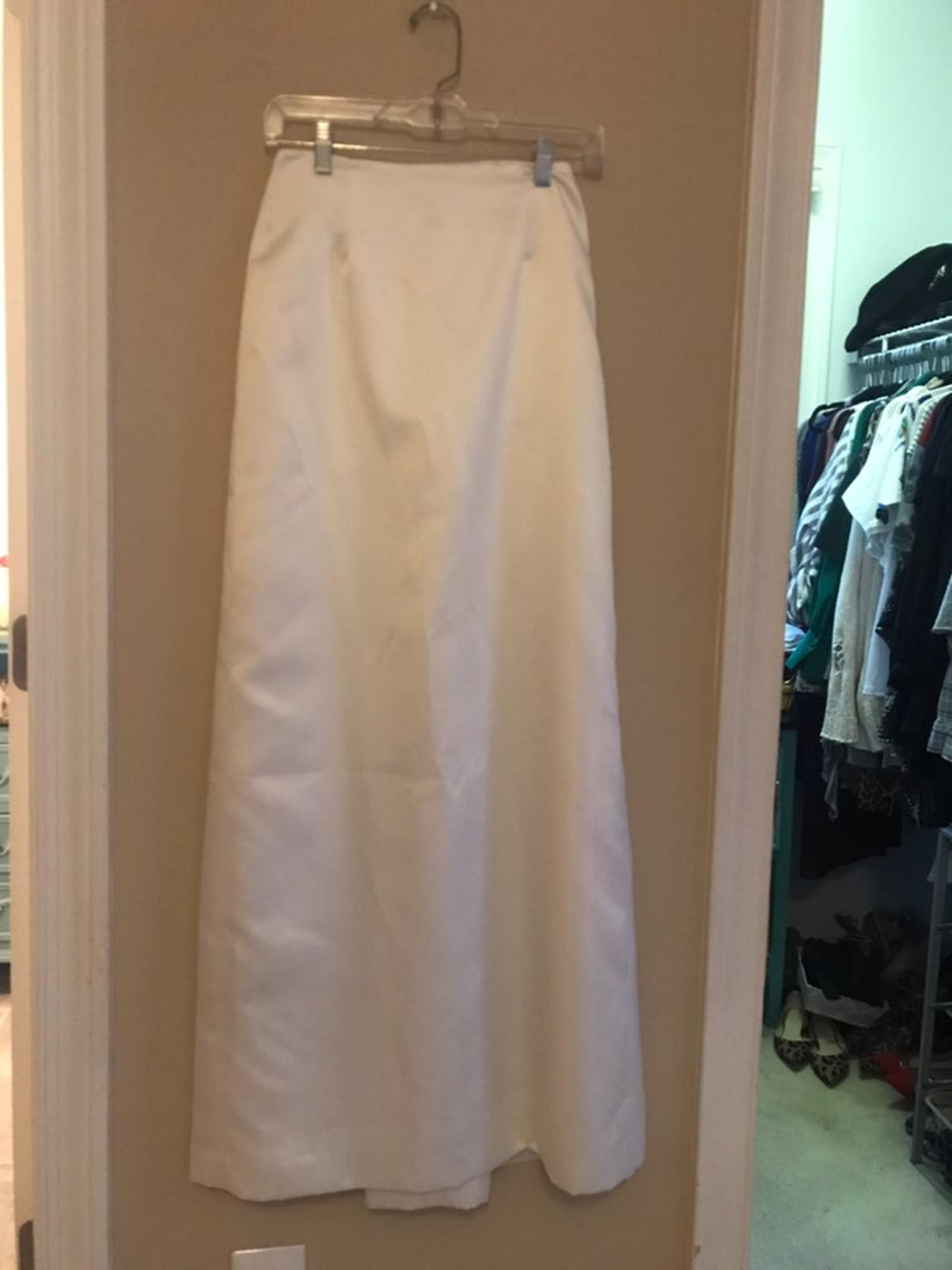 Nicole Miller Full Skirt Wedding/Formal