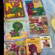 Vintage BARNEY the Dinosaur Collector’s Lot
