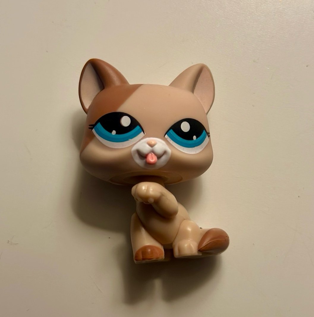 Littlest Pet Shop Authentic #1363 Variant Paw Up Cat