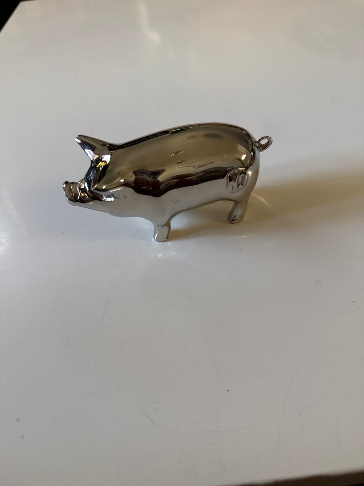 RARE HARLEY DAVIDSON SOLID BRASS CHROME HOG FENDER HOOD MOUNT ORNAMENT 99418-88V