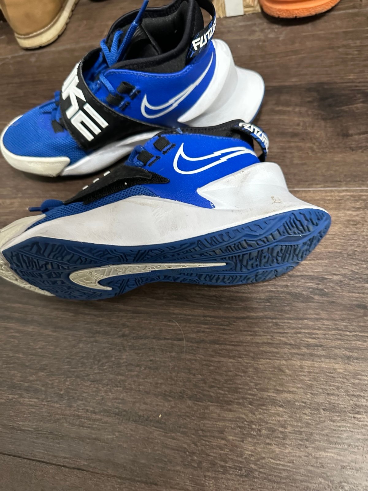 Nike Boys 2Y