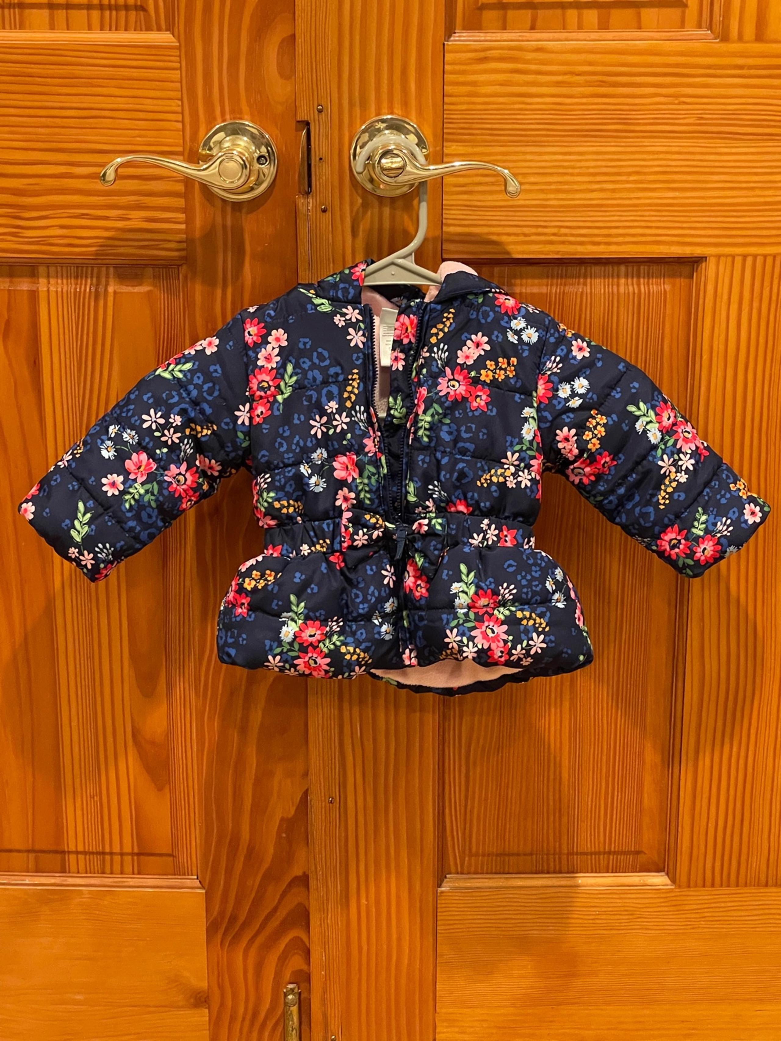 Children’s Jacket Size 12M