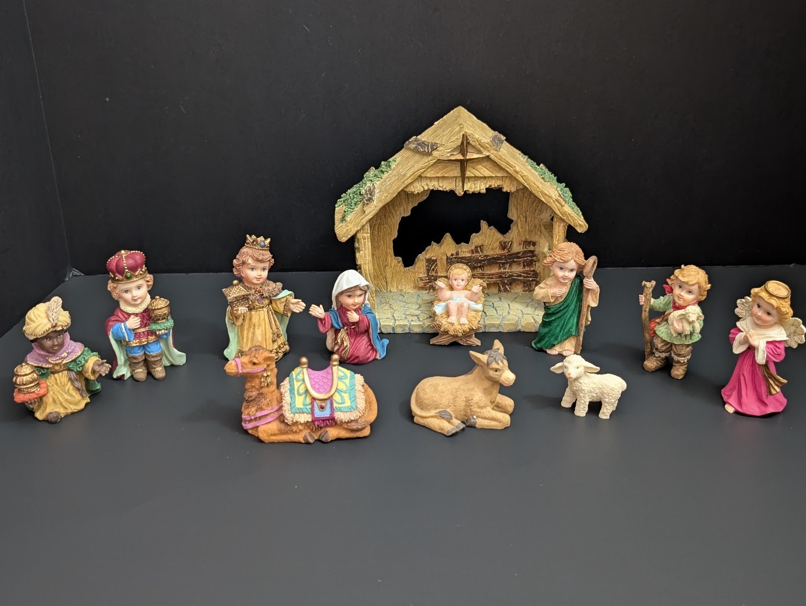Vintage 1996 12 piece kid nativity set resin