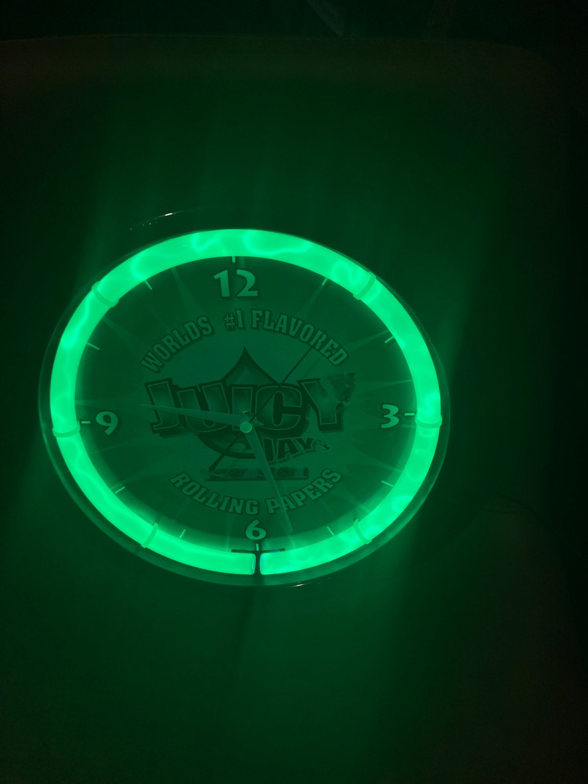 Juicy Jays rolling papers neon clock