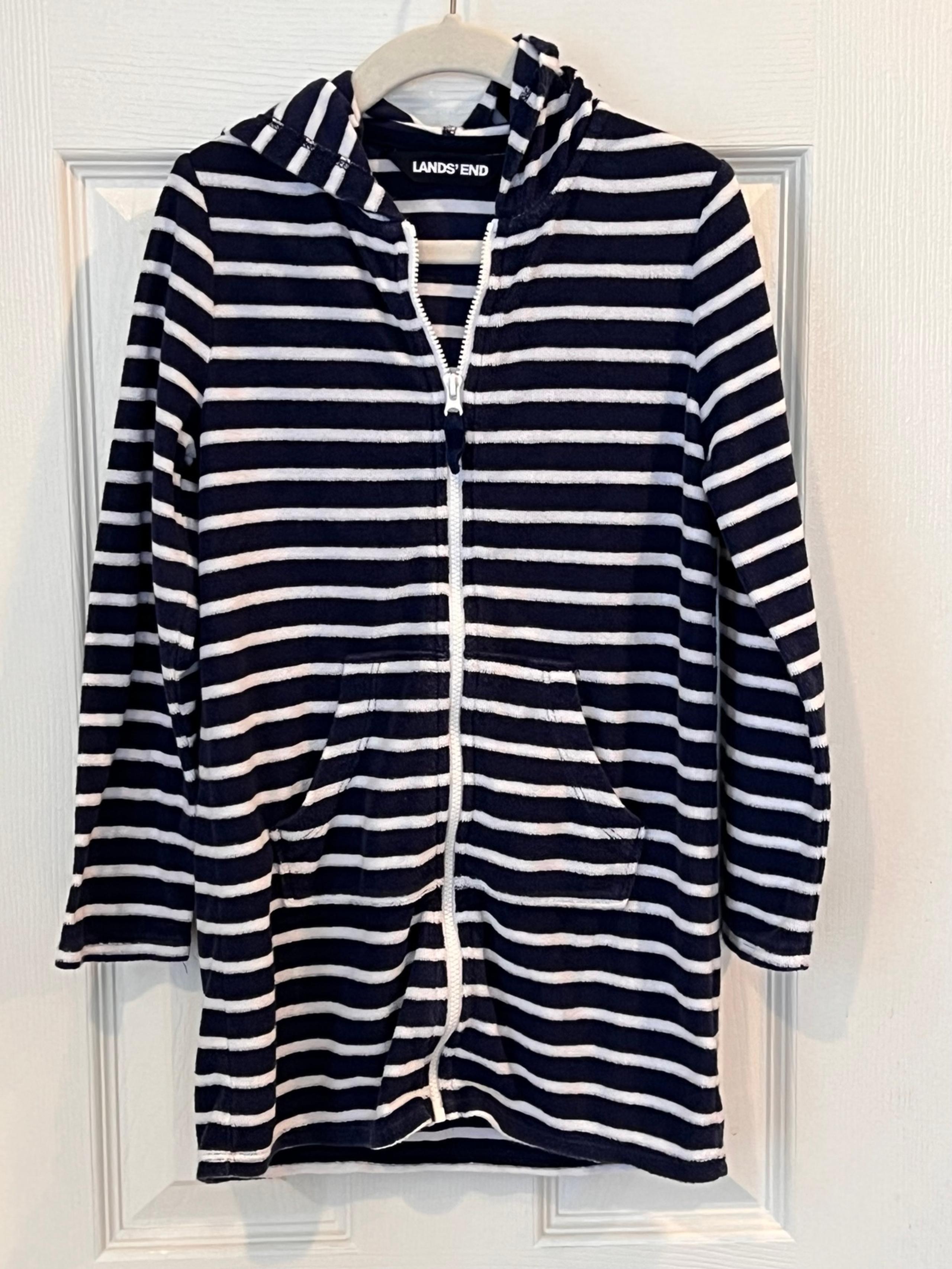 Lands’ End boys coverup