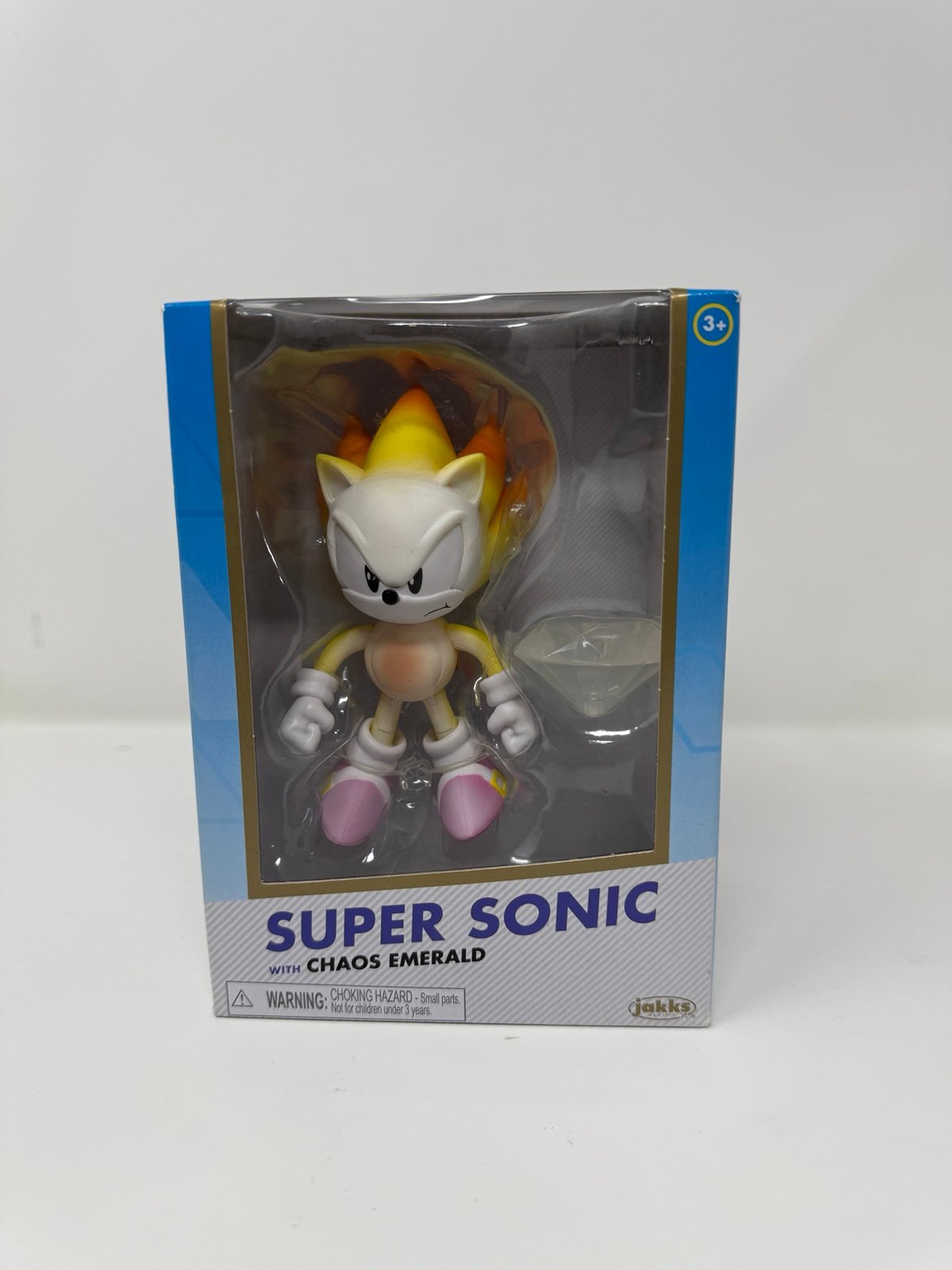 New In Box RARE 2022 SDCC Jakks Gold Super Sonic Figure With White Chaos Emerald