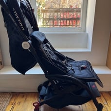 Maclaren Atom lightweight travel stroller - excellent condition