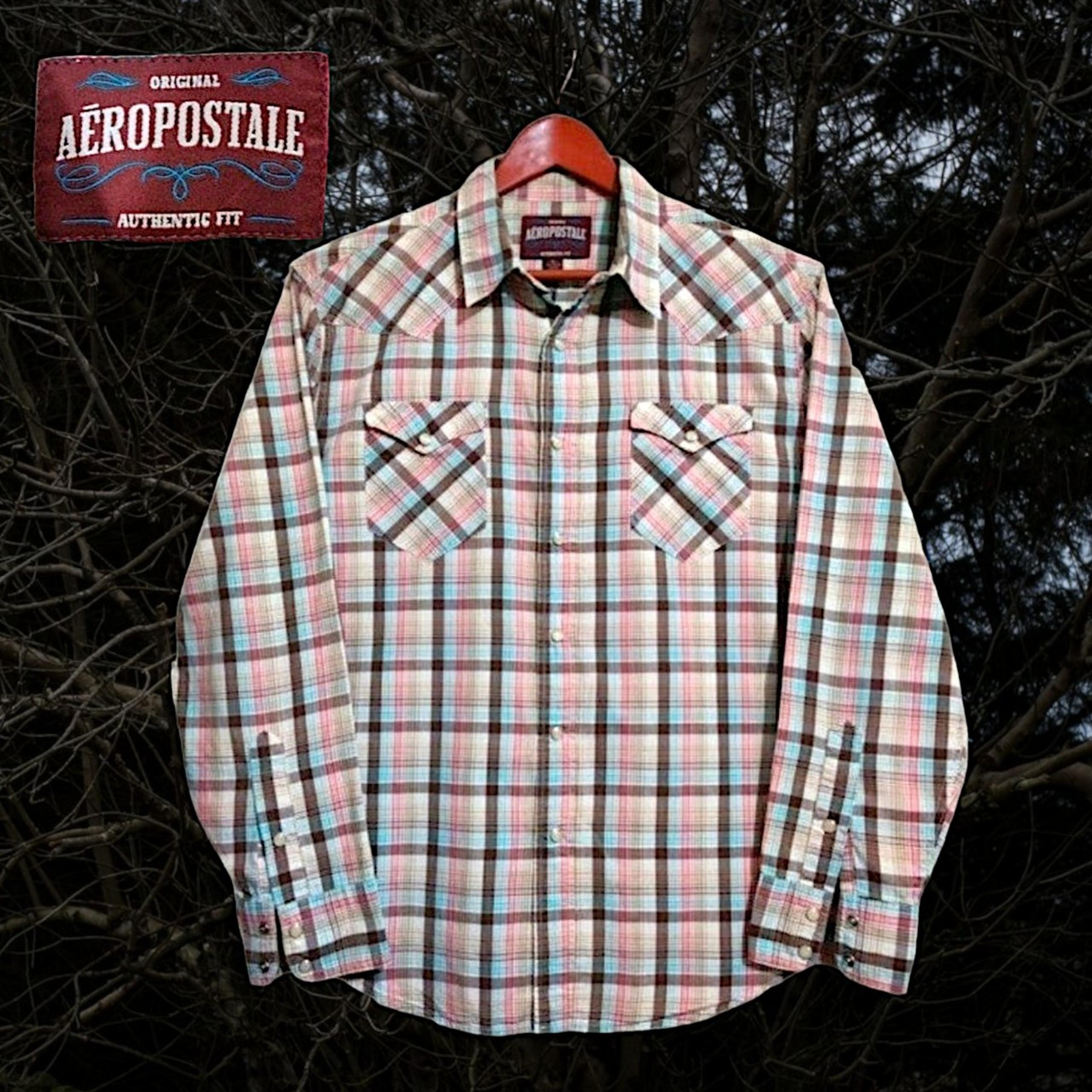 Aeropostale ~ Men's authentic fit pearl snap long sleeve button front shirt (L)