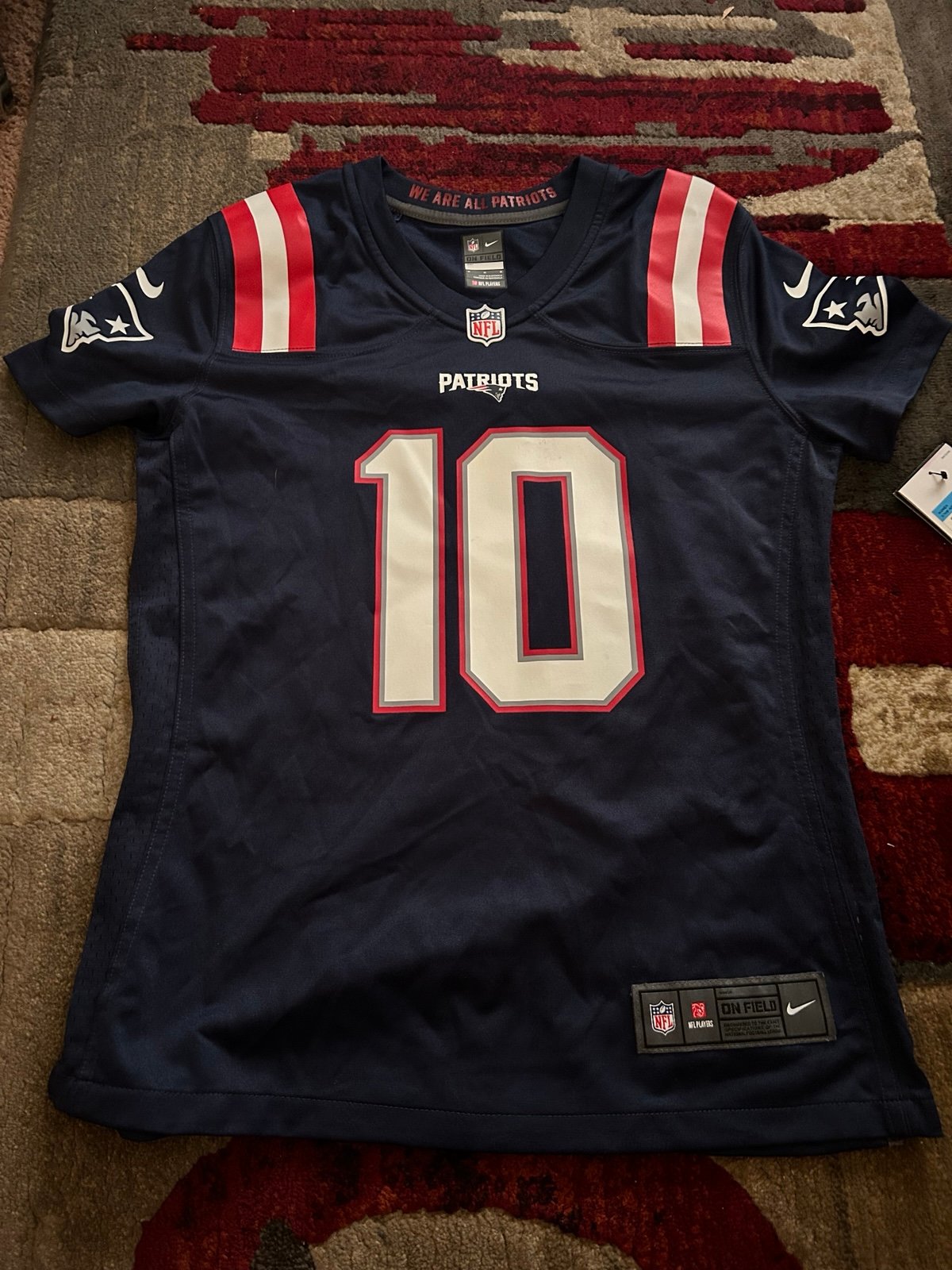 Nike NFL New England Patriots Mac Jones Jersey Women’s Size Medium