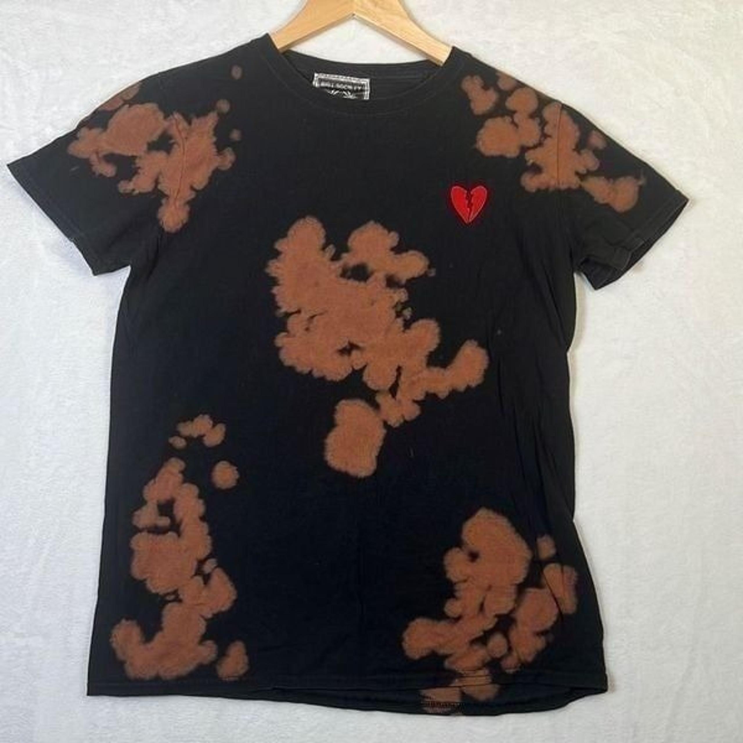 Riot Society broken heart T-shirt- Women Small