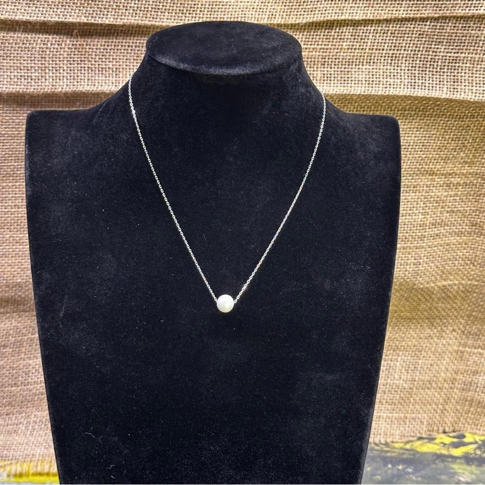 Minimalist Sterling Silver Necklace with Cultured Pearl NWT