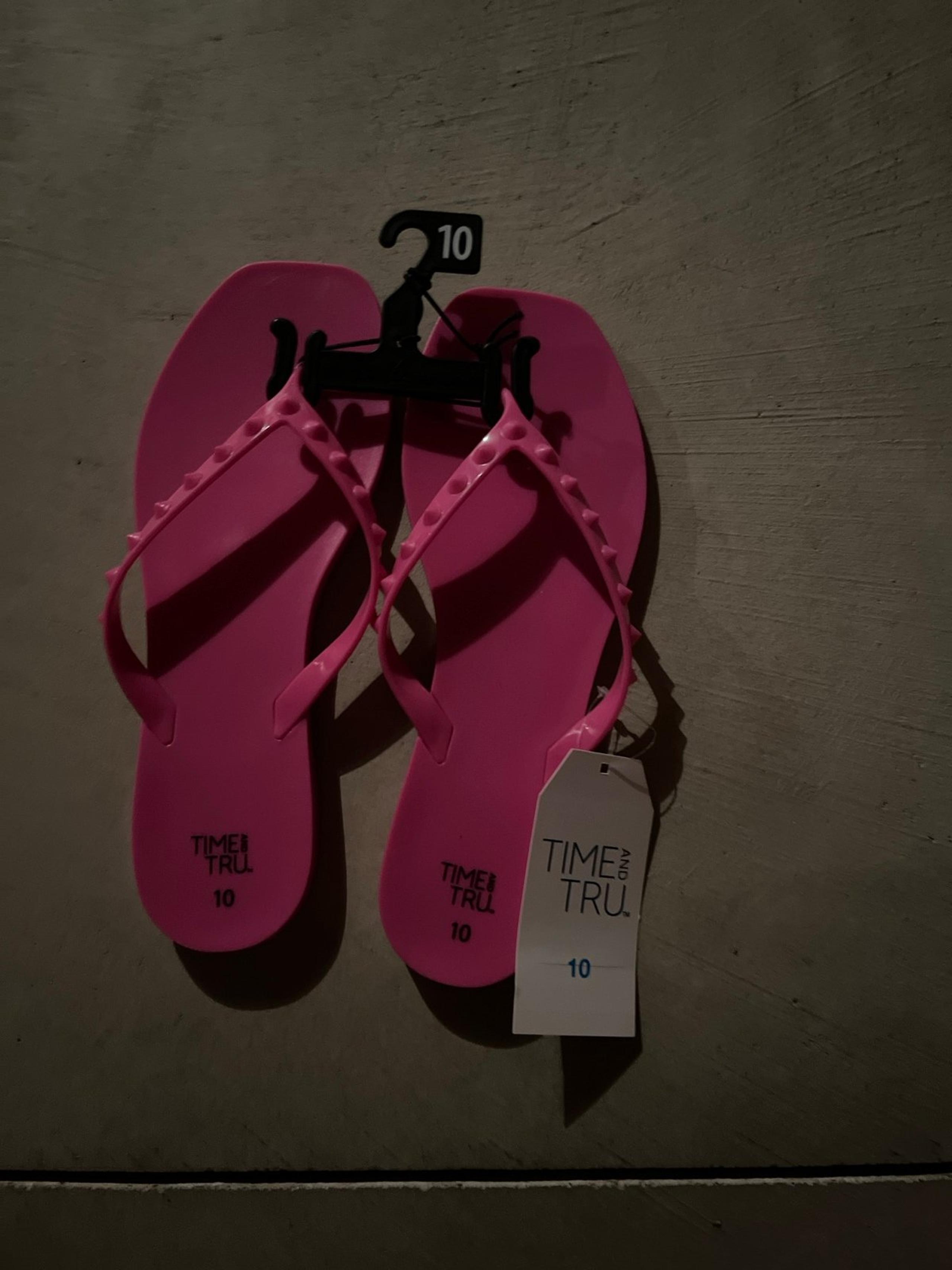 Sandals for women size 10