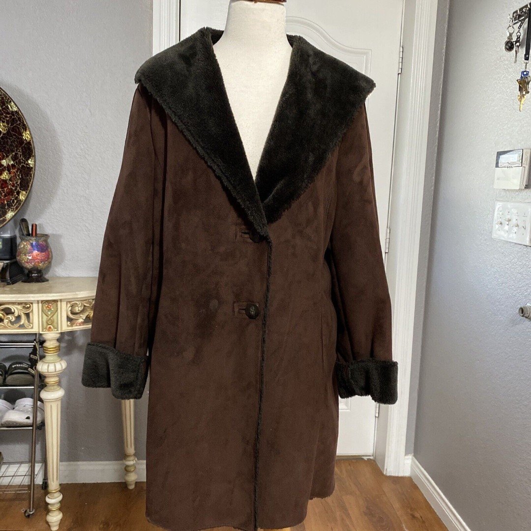 Calvin Klein Faux Fur Coat Women’s Large Brown Long Sleeve Extra Soft Pocket