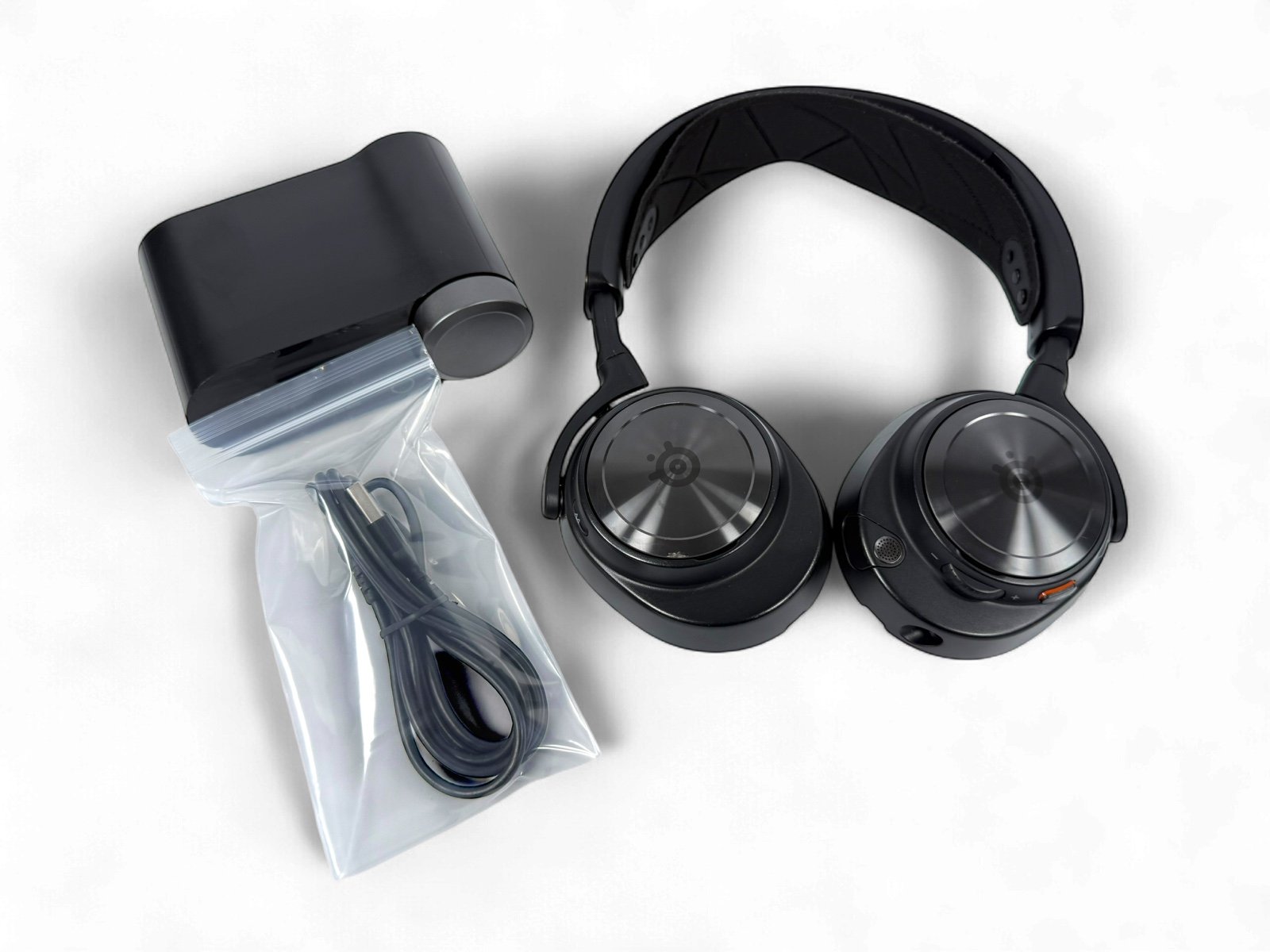 SteelSeries Arctis Nova Pro Wireless Over-Ear Gaming Headset (HS25 - Good)