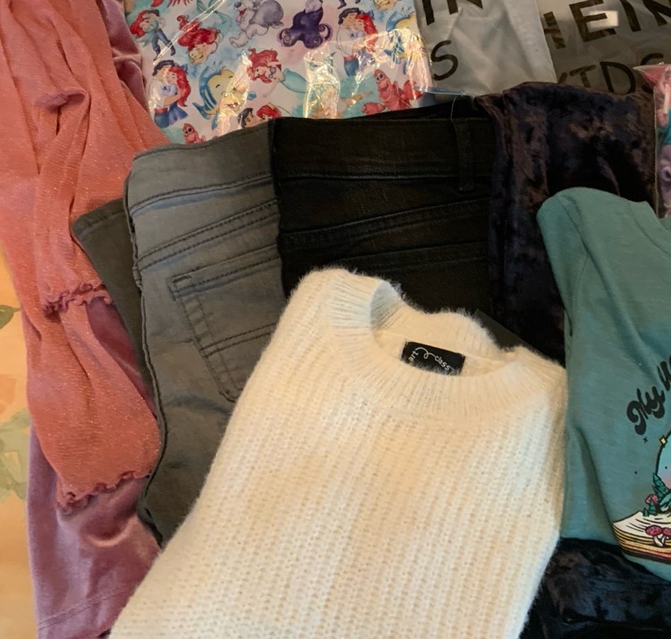 New 9 pc Girls Clothing Bundle, Size 6