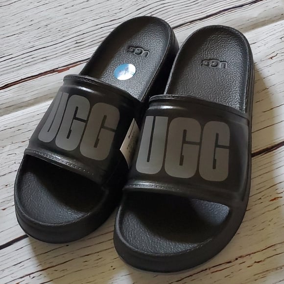 NEW UGG MEN'S BLACK SLIDES