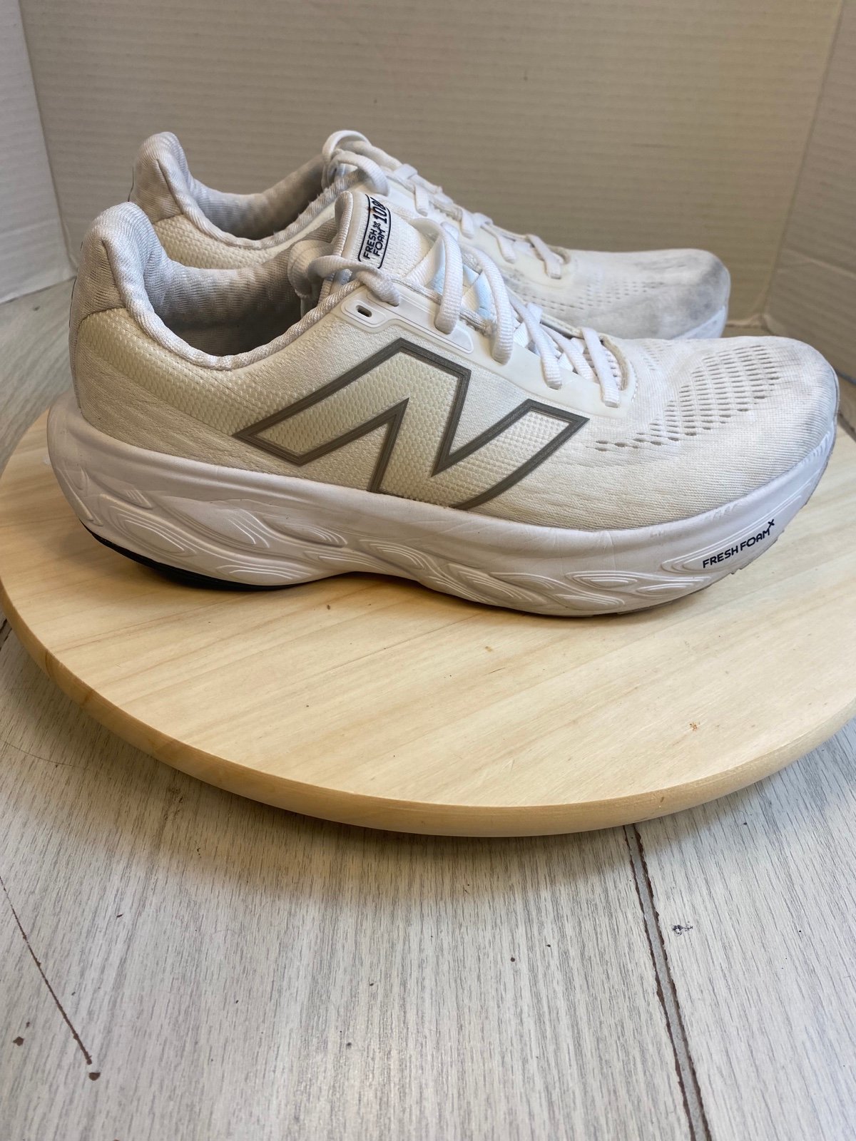 New Balance Womens FF X 1080 V14 W1080W14 White Running Shoes Sneakers Size 9 B