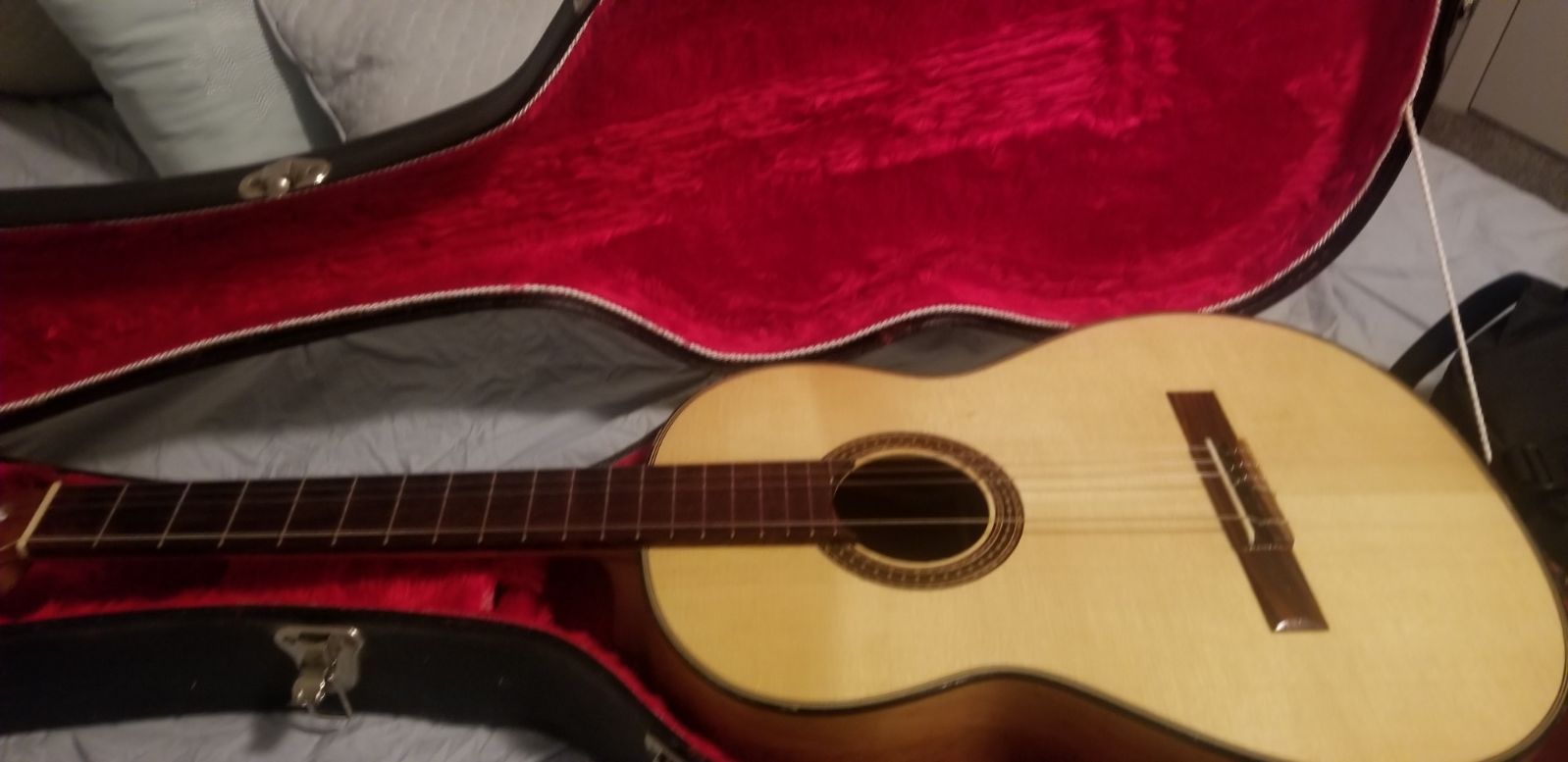 Acoustic Guitar