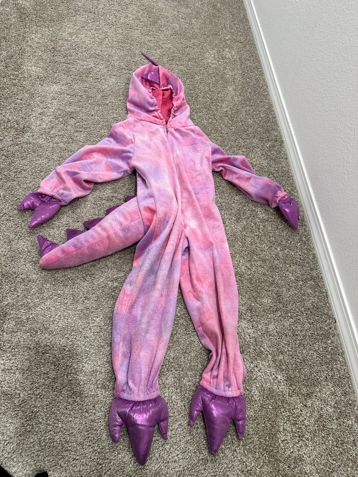 Girls size XS 4-6 pink dinosaur halloween Costume