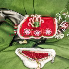 Breyer Peppermint Kiss Horse Season's Greetings 2015