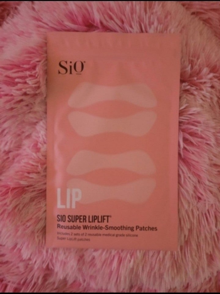 ♥︎New Sio Super Lip Lift Reusable Patches + Free Gift♥︎