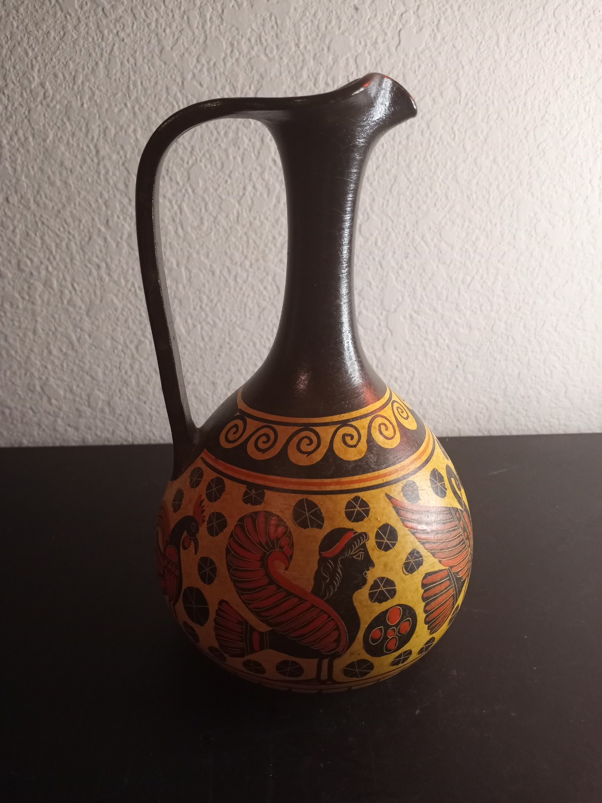 GORGEOUS OINOCHOE Artist Signed Made in Greece 8 Ancient Style Pitcher