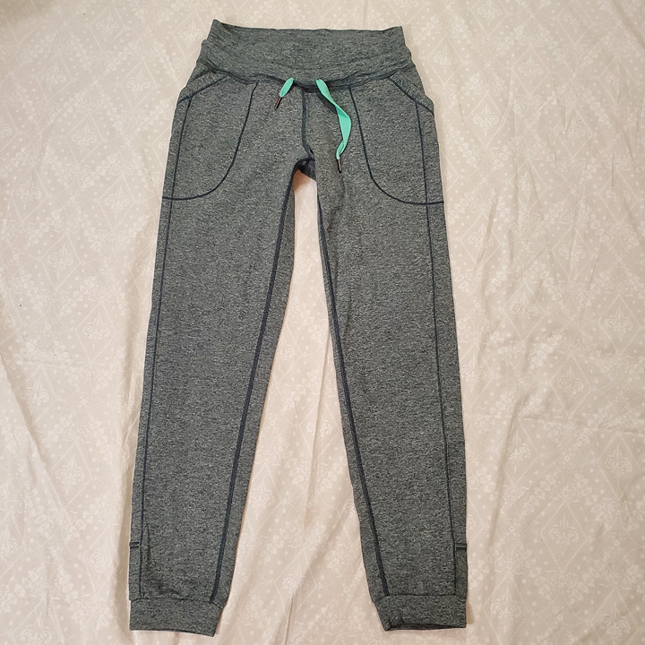 Lululemon All Day Lounge Pant - Heathered Green - Size 6