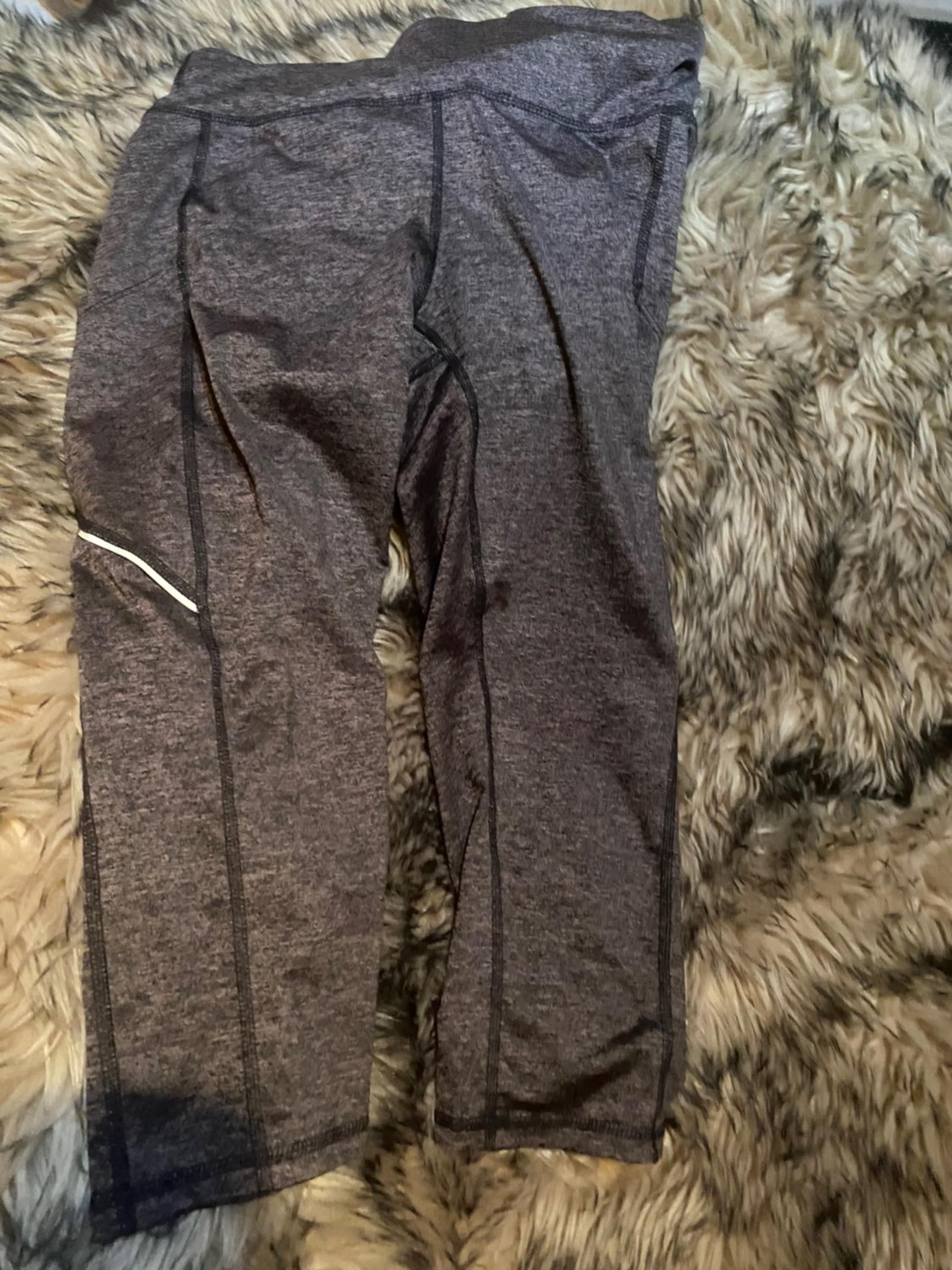 Crop workout pants