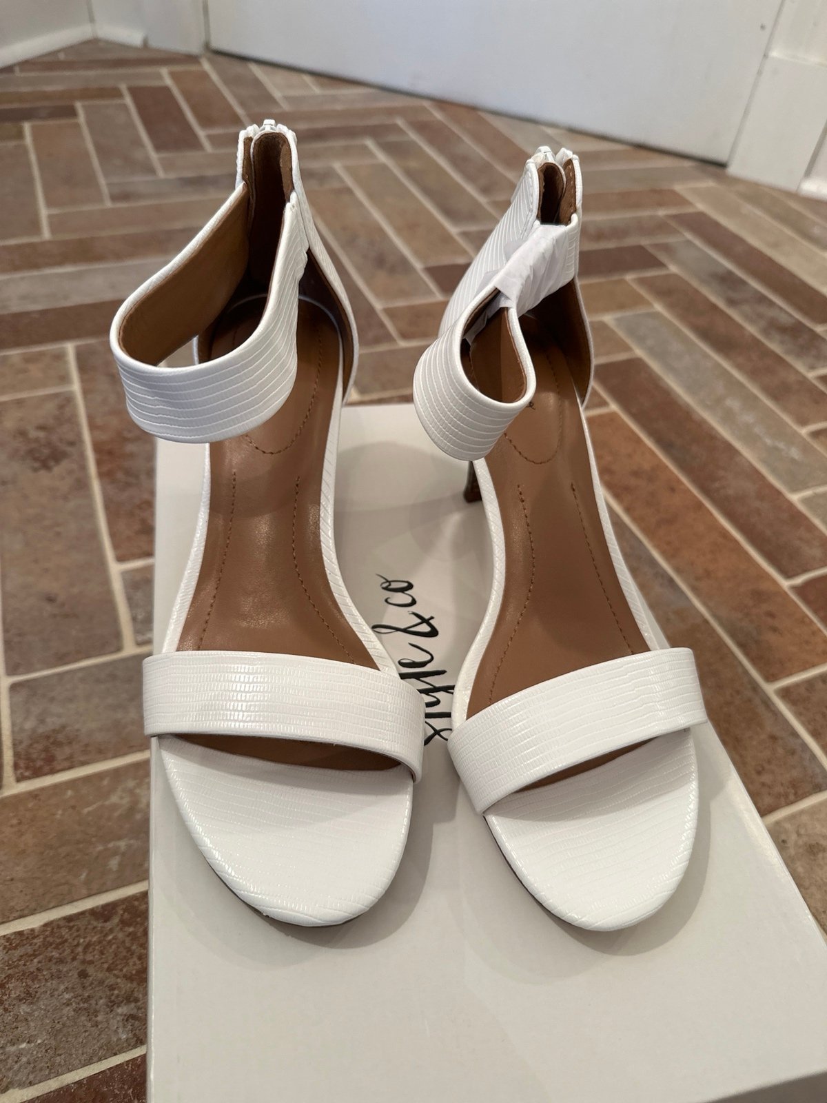 Style & Co White Heels size 7 NWB - detail
