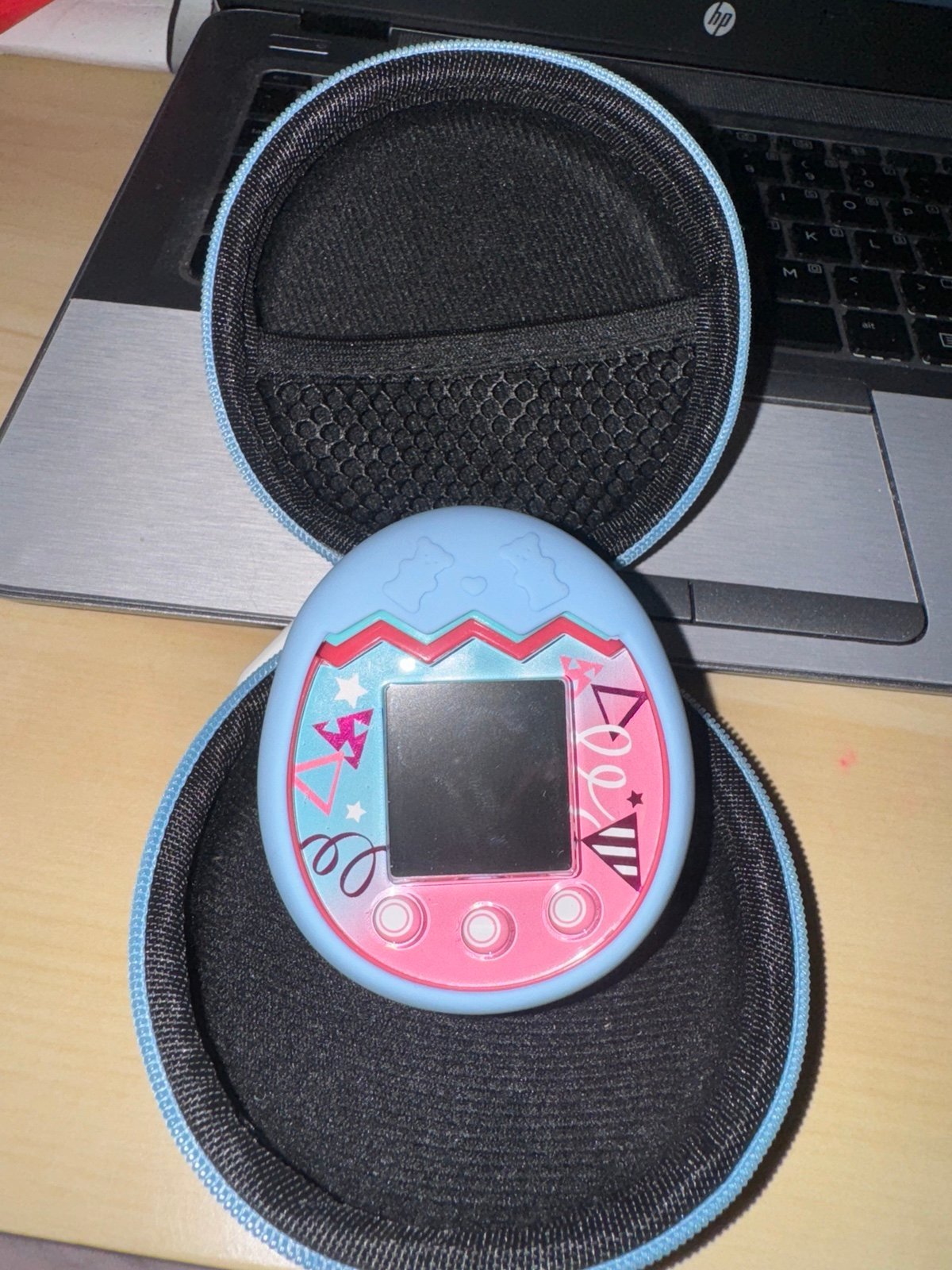 *BRAND NEW* Tamagotchi Pix - Party (Confetti) (42906) (Pink)