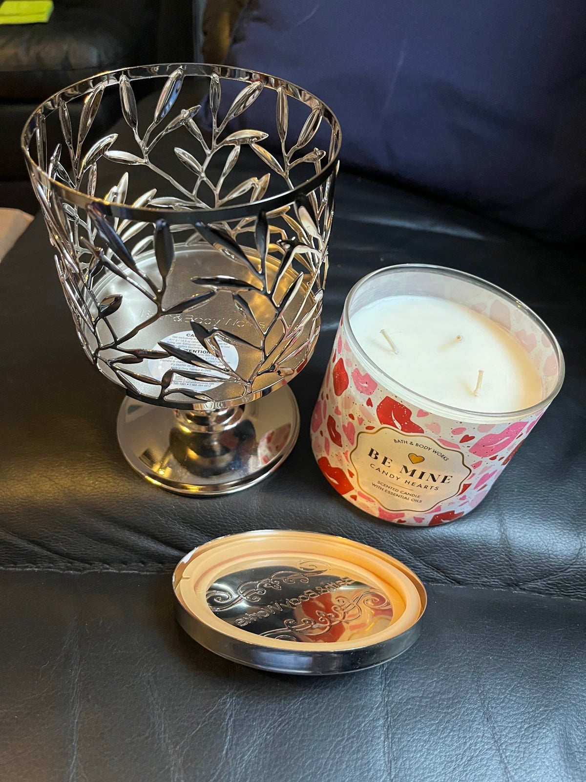 Vintage Bath and Body Works 3 wickcandle bundle &vine leaf candle holder