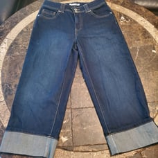 Chicos Size 1 Dark Blue Jean Cotton Nylon Spandex Cropped Capri Jeans