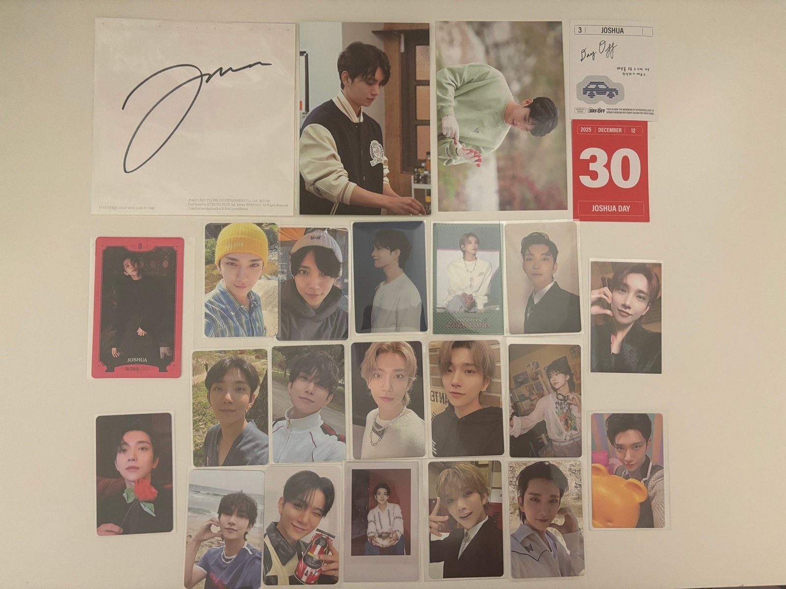 Seventeen Joshua Set (DM for individual sales)