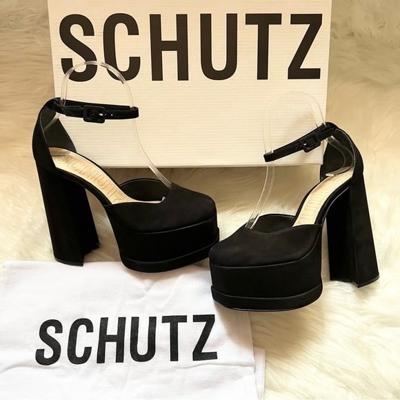 New! SCHUTZ Luan Platform Square Heel Pumps