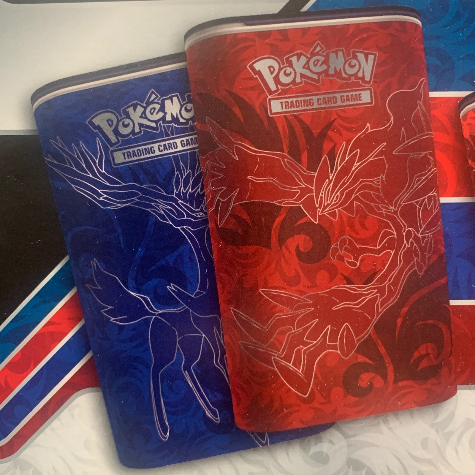 Pokemon TCG: Elite Trainer Deck Shield - Xerneas/Yveltal (2014)