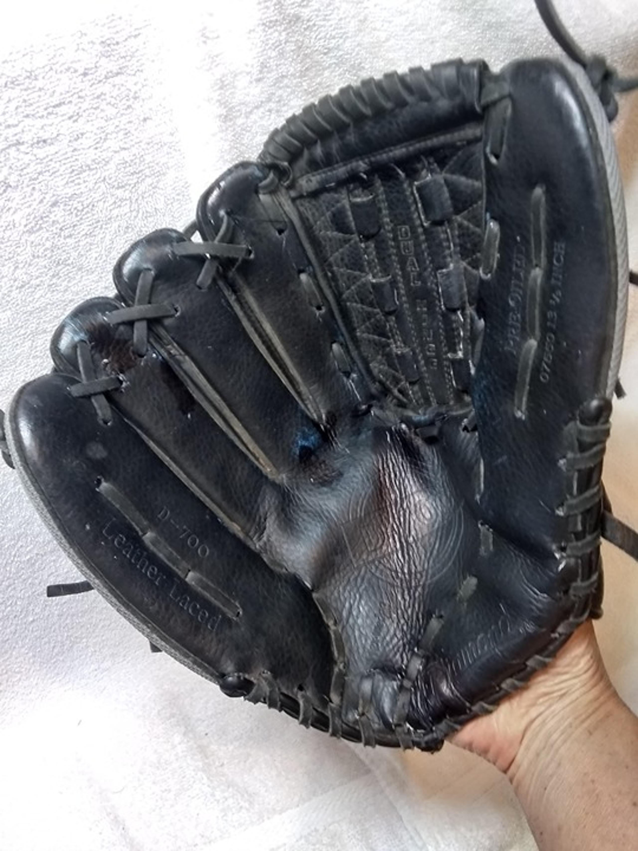 Diamond Baseball Softball Glove D-700 LHT 13.5" Dual Hinge Good Usable Shape
