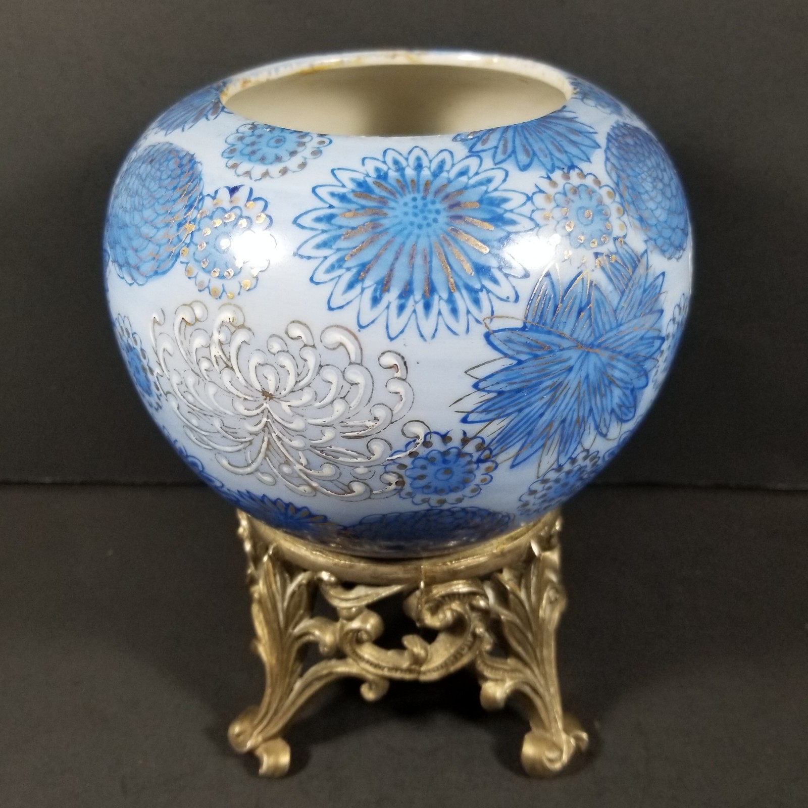 Vtg Fujita Kutani Shuho Blue Chrysanthemum Gilt Rose Bowl Vase Brass Stand MCM