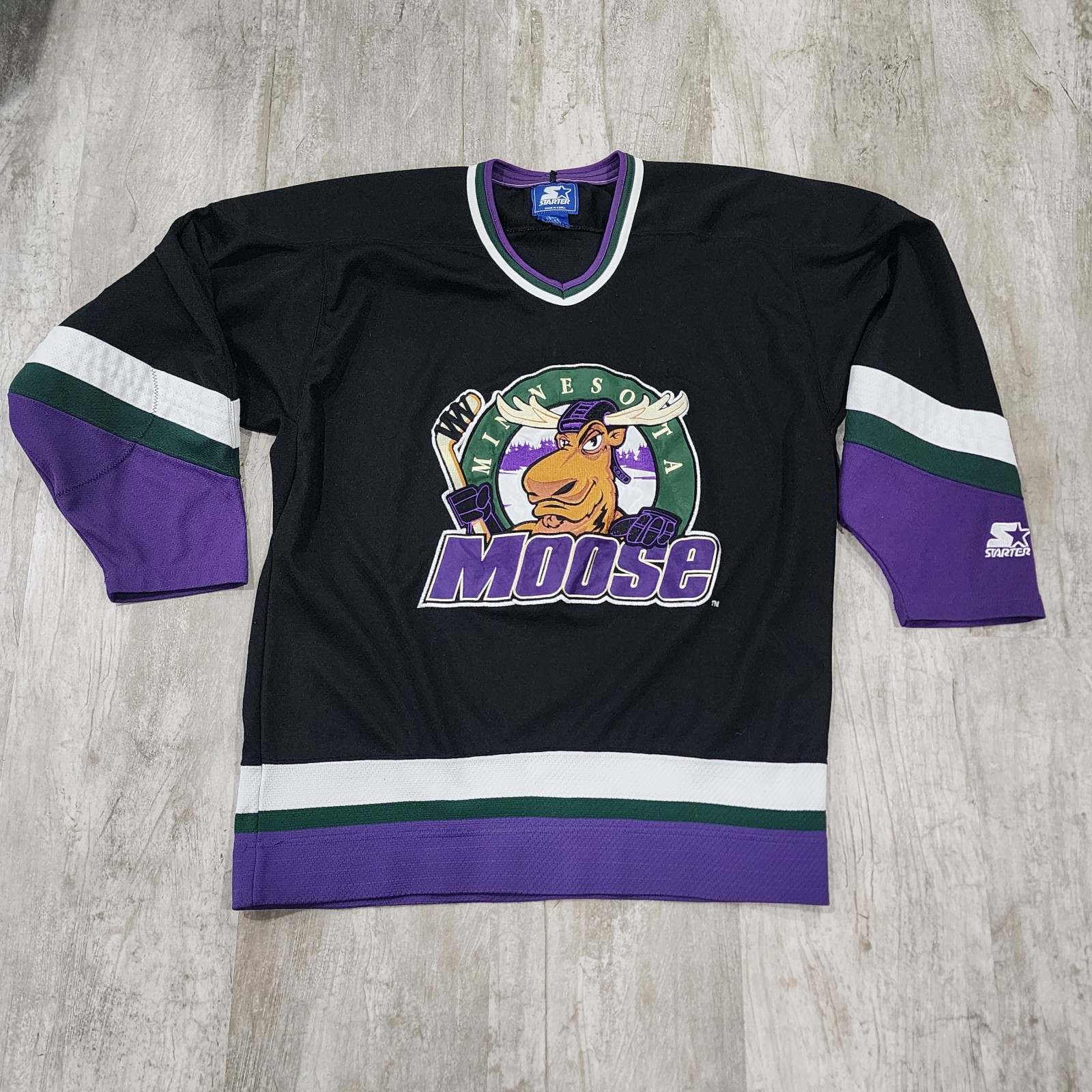 Vintage NHL Minnesota moose hockey jersey size large