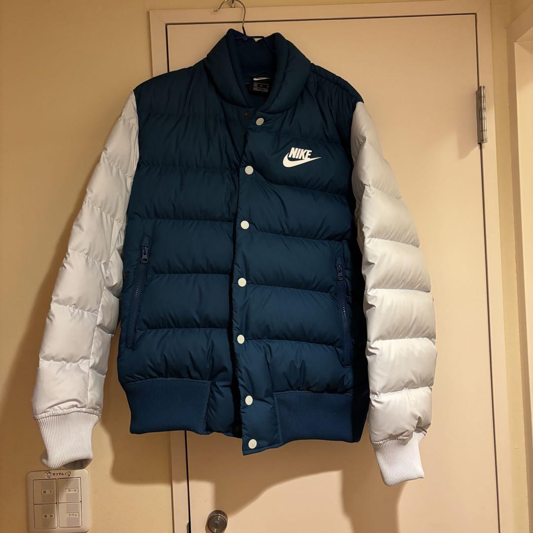 NIKE Down Jacket