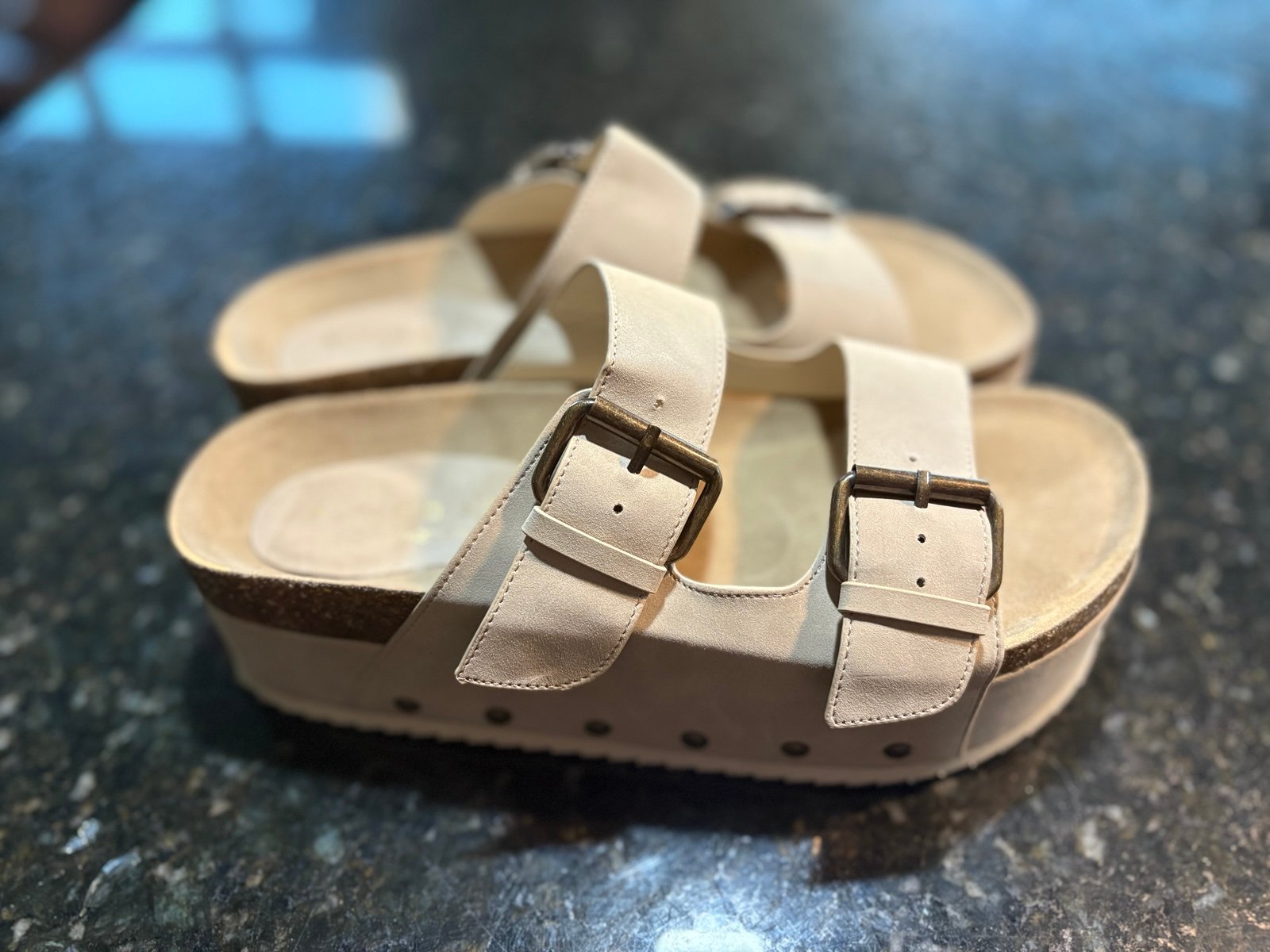 Altar’s State platform sandals