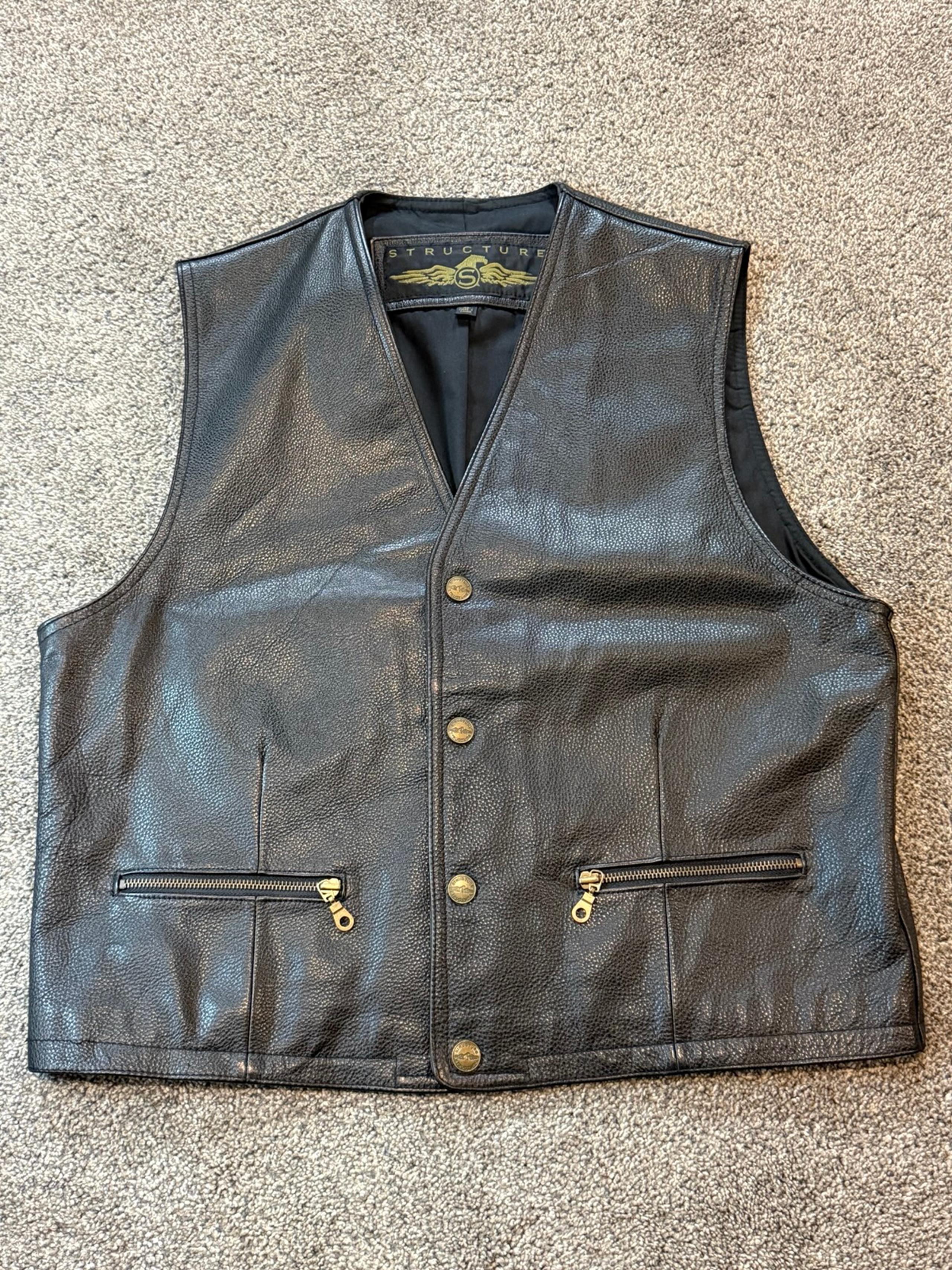 Vintage STRUCTURE Men's Snap Button Black Leather Vest Size XL Riding Biker